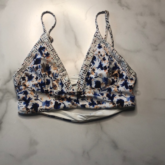 l*space Other - L*Space Olivia Bikini Top Floral NWT